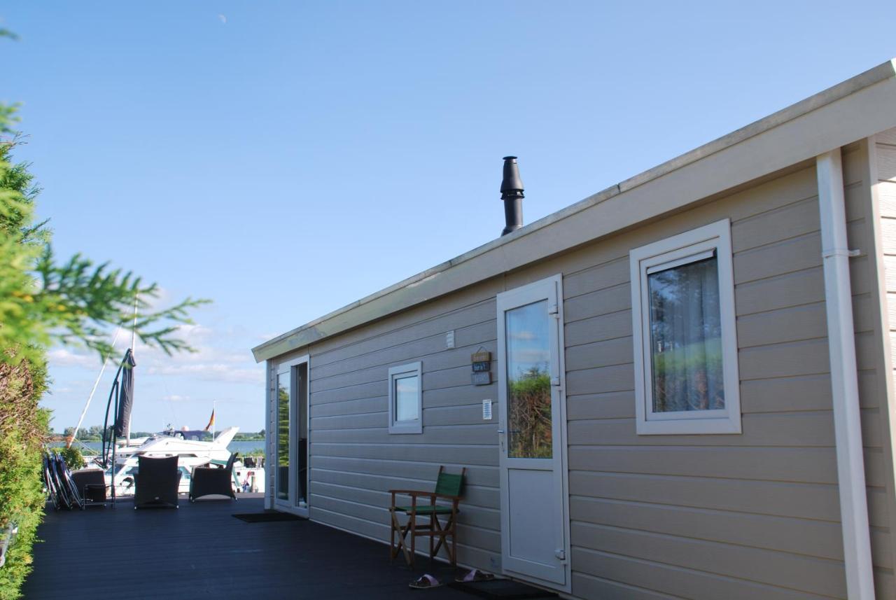 Chalet Veluwemeerzicht Elburg ビッディングハイゼン エクステリア 写真